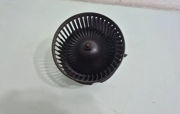 Ford Fiesta Heater fan/blower VP8E2H18456AA