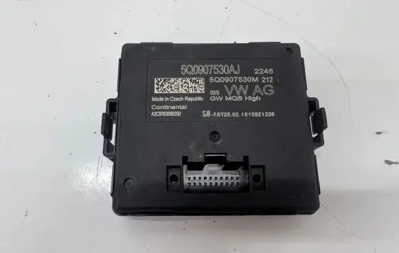 Volkswagen PASSAT B8 Gateway control module 5Q0907530AJ 5Q0907530M A2C9763590250