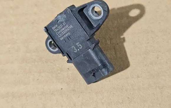 BMW 3 F30 F35 F31 Air pressure sensor 7843531 A2C53394795