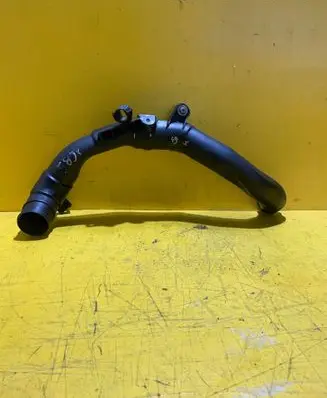 Skoda Fabia Mk2 (5J) Intercooler hose/pipe 6R0145770