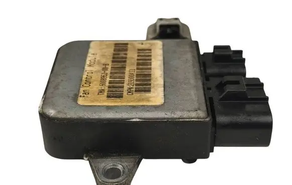 Tesla Model S Fan control module 600895300B