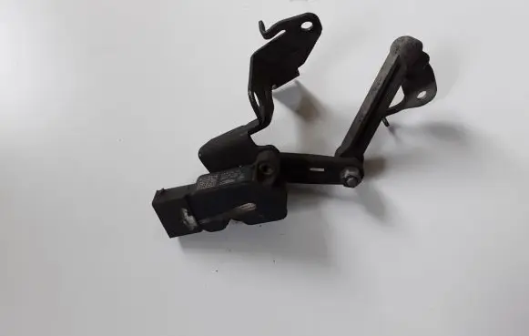 Mini Cooper Countryman F60 Air suspension front height level sensor 6870200