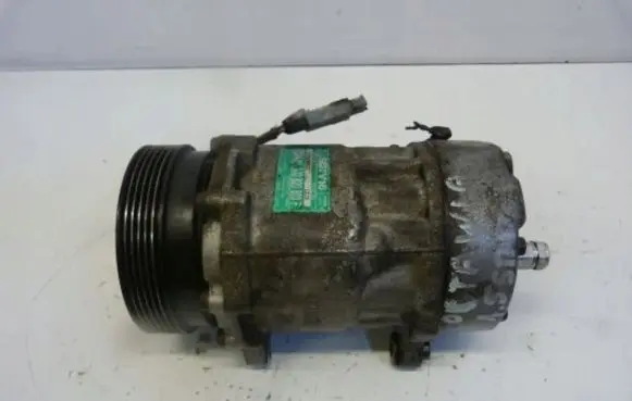 Skoda Octavia Mk1 (1U) Air conditioning (A/C) compressor (pump)
