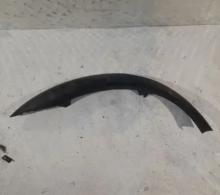 Volvo XC70 Rear arch trim 8620134
