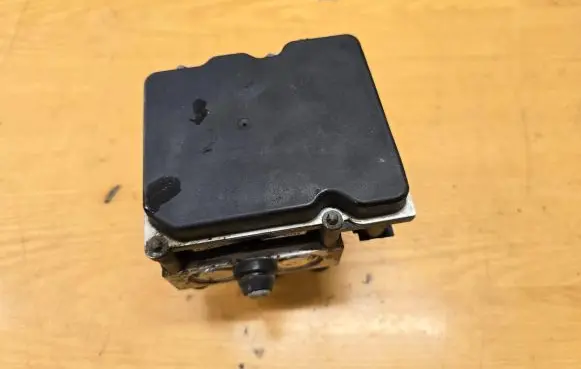 Mazda CX-7 ABS Pump EH46437A0 0265235622 0265951191