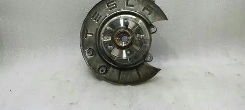 Tesla Model S Rear wheel hub 104250700B