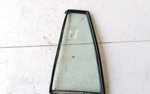 Mazda Premacy Rear vent window glass 