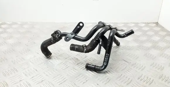 Volkswagen PASSAT B8 Engine coolant pipe/hose 04L121064AF 04L121058AC