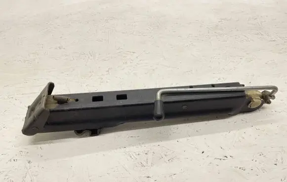 Volkswagen Transporter - Caravelle T4 Lift Jack 7D0011031