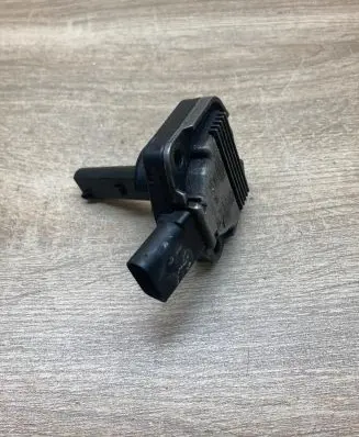 Audi A4 S4 B6 8E 8H Oil level sensor 1J0907660B 6PR008079