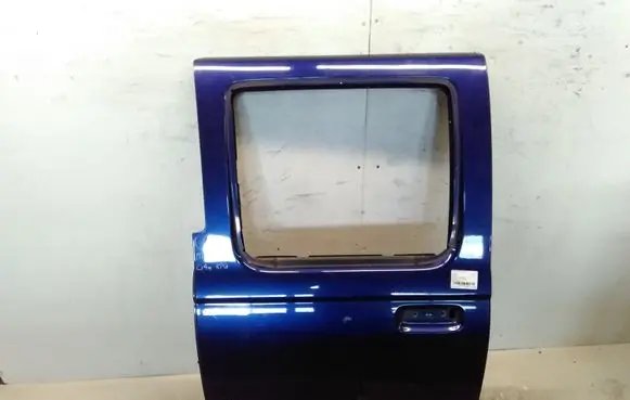 Nissan Navara D22 Rear door