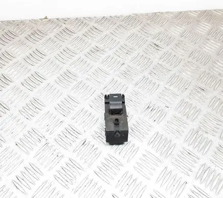 Hyundai i40 Electric window control switch 935803Z150 39R5261000