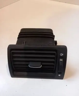 Ford Mondeo Mk III Dash center air vent grill 01B1A
