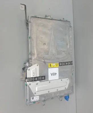 Tesla Model S Voltage converter inverter SEQ4674 106651002A T1617183569