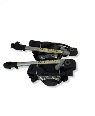 Audi Q4 e-tron Front seatbelt 