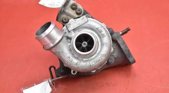 Ford Kuga II Turbo system vacuum part 9677063780