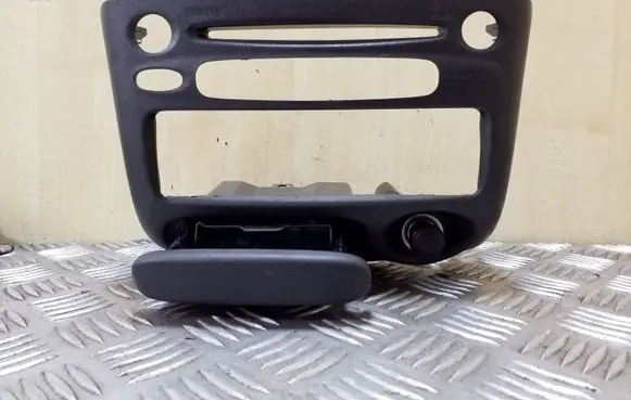 Toyota Yaris Verso Ashtray (front) 8622052020 7411152010