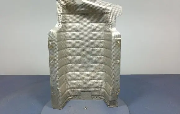 BMW X5 E53 Exhaust heat shield 7424924