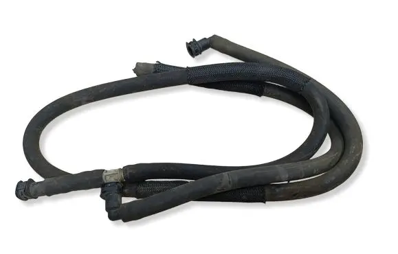 Volkswagen PASSAT B5.5 Headlight washer hose/pipe 