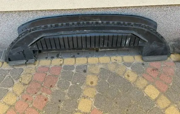Fiat Tipo Front bumper skid plate/under tray 51984456