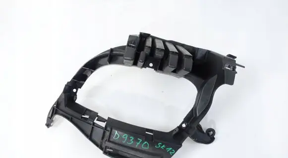 Mercedes-Benz A W169 Fog light bracket A1698850765