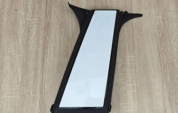 BMW 4 G22 G23 G24 G26 (B) pillar trim (top) 7483005