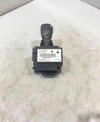 Mercedes-Benz B W245 Ignition lock 1695451708 04156907 7015123611406131