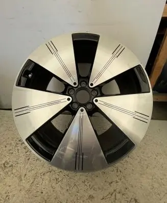 Mercedes-Benz EQS V297 R21 alloy rim 