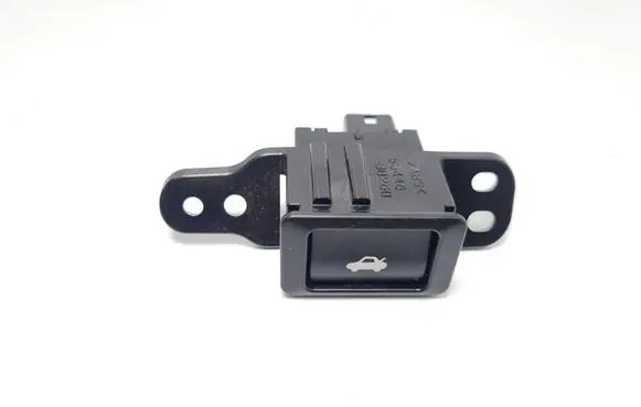 Tailgate opening switch