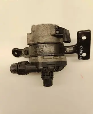 Chrysler Pacifica Electric auxiliary coolant/water pump 68237836AA 705856050
