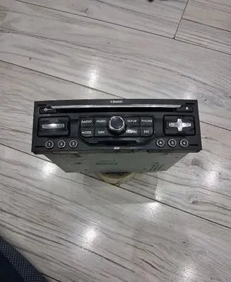 Peugeot 3008 I Radio/CD/DVD/GPS head unit 96736746XT
