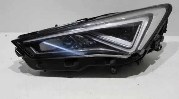 Seat Tarraco Headlight/headlamp 5FJ941007H 90143460 011D02A00