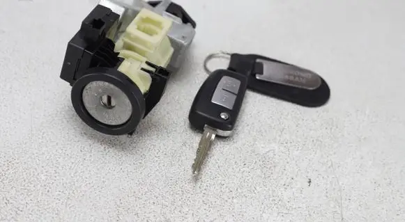 Nissan Qashqai Ignition lock 001430134 7H043X N0504977