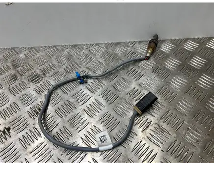 BMW M5 F90 Lambda probe sensor 8657235