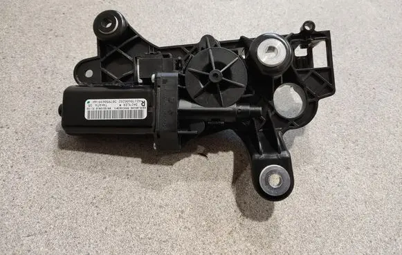 Mercedes-Benz S C217 Seat belt adjustment motor A2178600282
