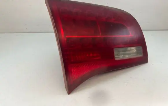 Audi A6 S6 C6 4F Tailgate rear/tail lights 4F9945093A 89037753 32240239