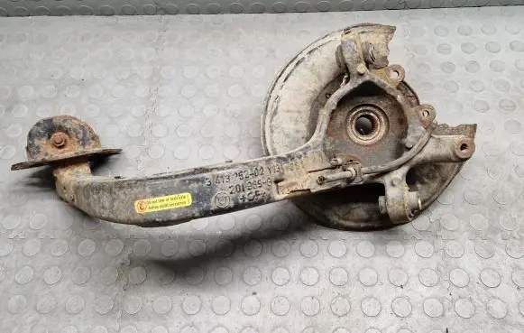 BMW X3 E83 Rear wheel hub 3413252