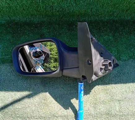Renault Scenic II - Grand scenic II Front door electric wing mirror 12354060