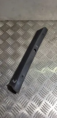 (B) pillar trim (top)