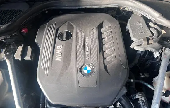 BMW 5 G30 G31 G38 Engine B57D30A
