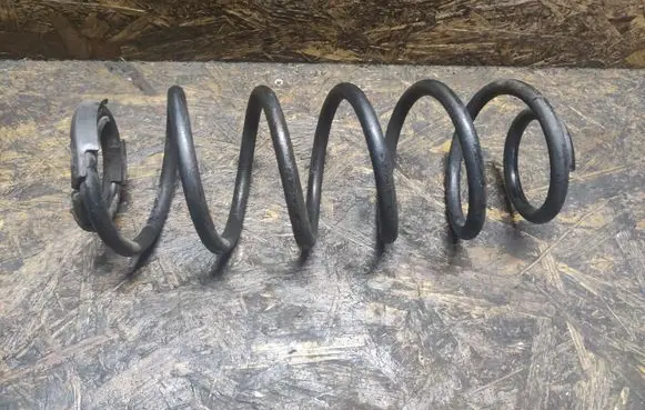 Mitsubishi Space Star Rear coil spring