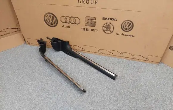 Volkswagen Golf VII Front sill trim cover 5GM853369 5GM853370