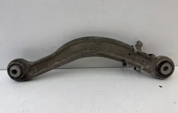 Rear upper control arm/wishbone