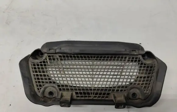 Opel Astra H Air intake duct part 90520682