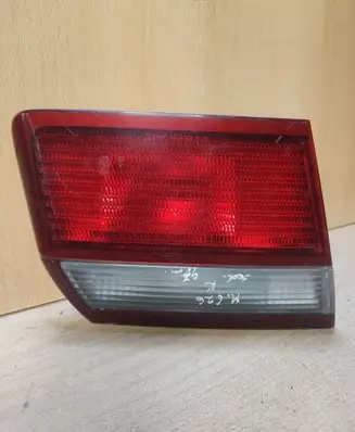 Mazda 626 Tailgate rear/tail lights 22661827