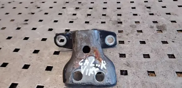 Mitsubishi Pajero Rear door upper hinge
