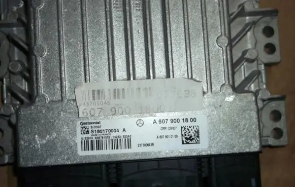 Mercedes-Benz B W246 W242 Engine control unit/module A2469059300