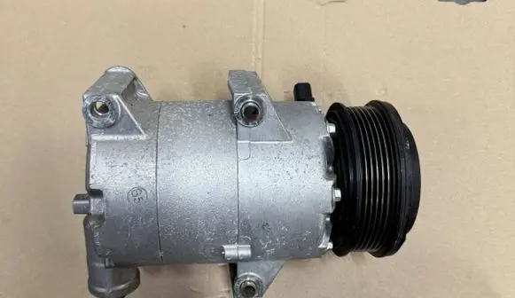 Ford Kuga II Air conditioning (A/C) compressor (pump) GV6119D629CC R1234YF