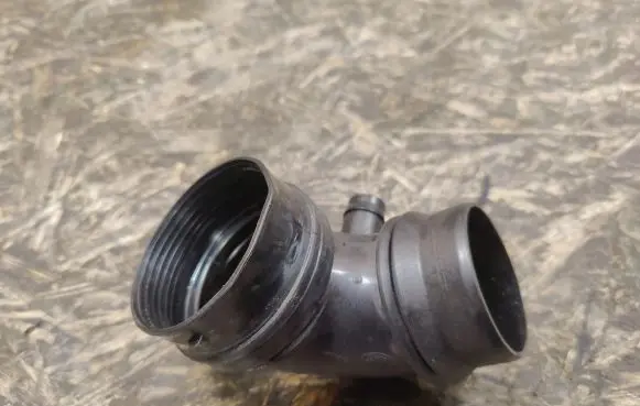 Jaguar XE Air intake duct part HX736K769A