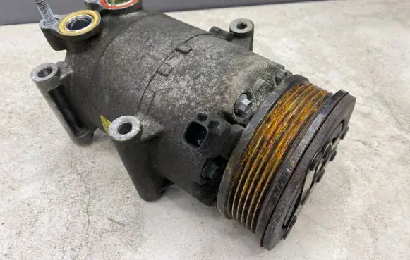 Ford C-MAX II Air conditioning (A/C) compressor (pump) AV6119D629CA